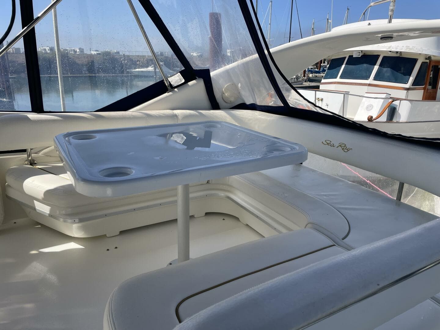 2000 Sea Ray 400 Sedan Bridge — photo 36