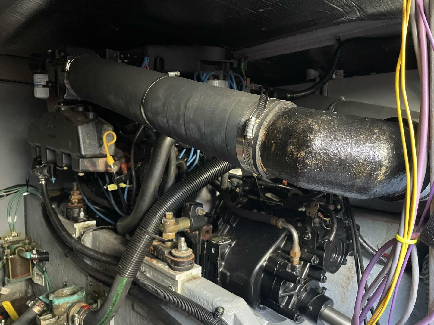 2000 Sea Ray 400 Sedan Bridge — photo 112