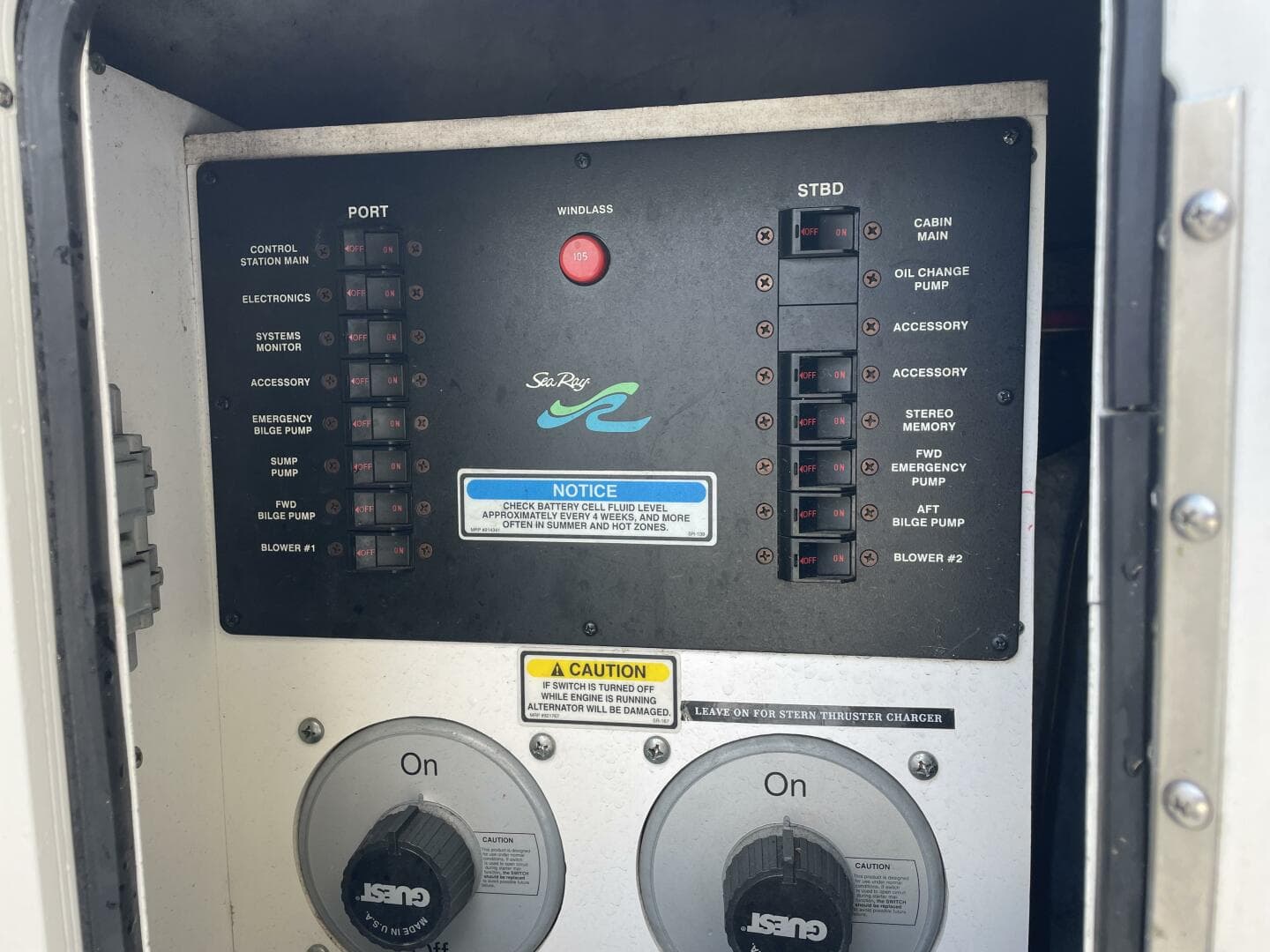 2000 Sea Ray 400 Sedan Bridge — photo 122