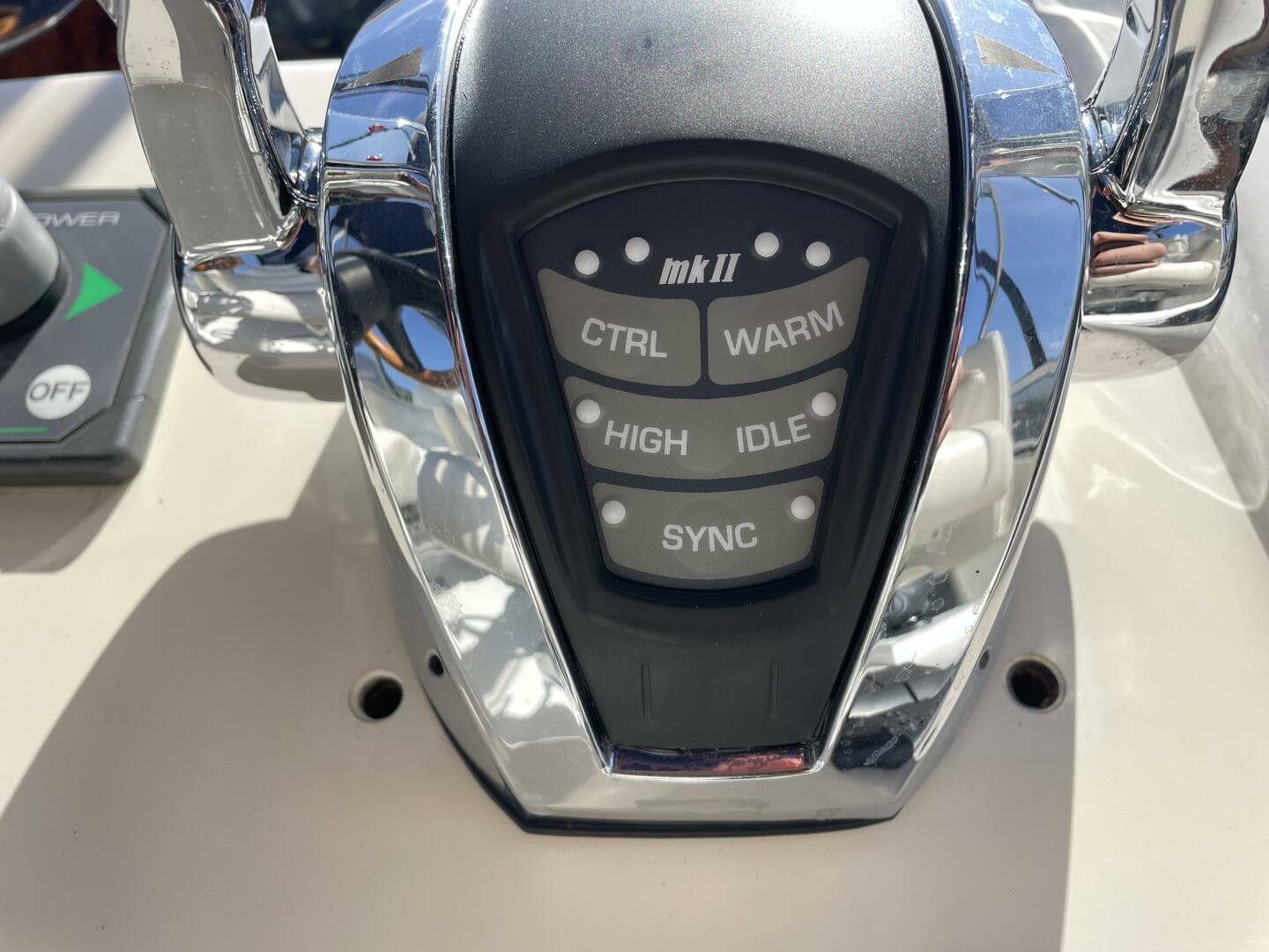 2000 Sea Ray 400 Sedan Bridge — photo 37