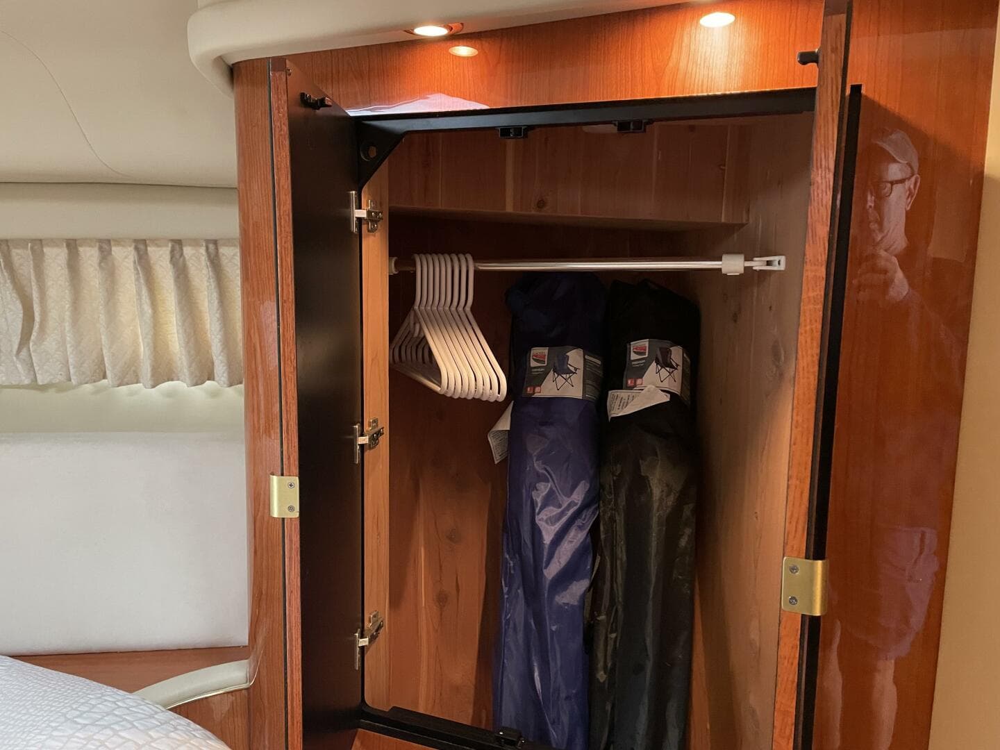 2000 Sea Ray 400 Sedan Bridge — photo 90