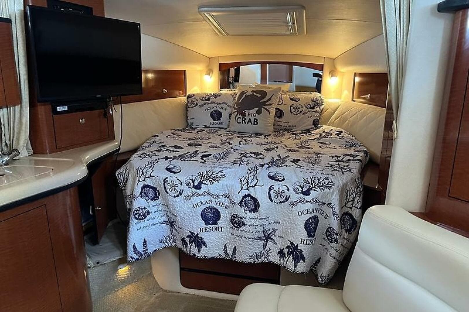 2004 Sea Ray 320 Sundancer — photo 21