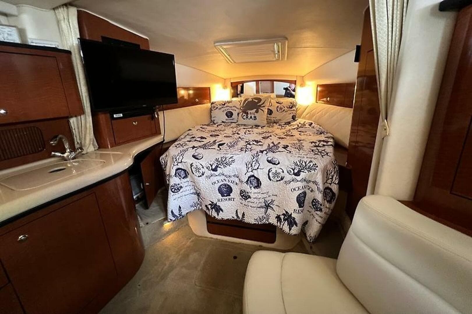 2004 Sea Ray 320 Sundancer — photo 20