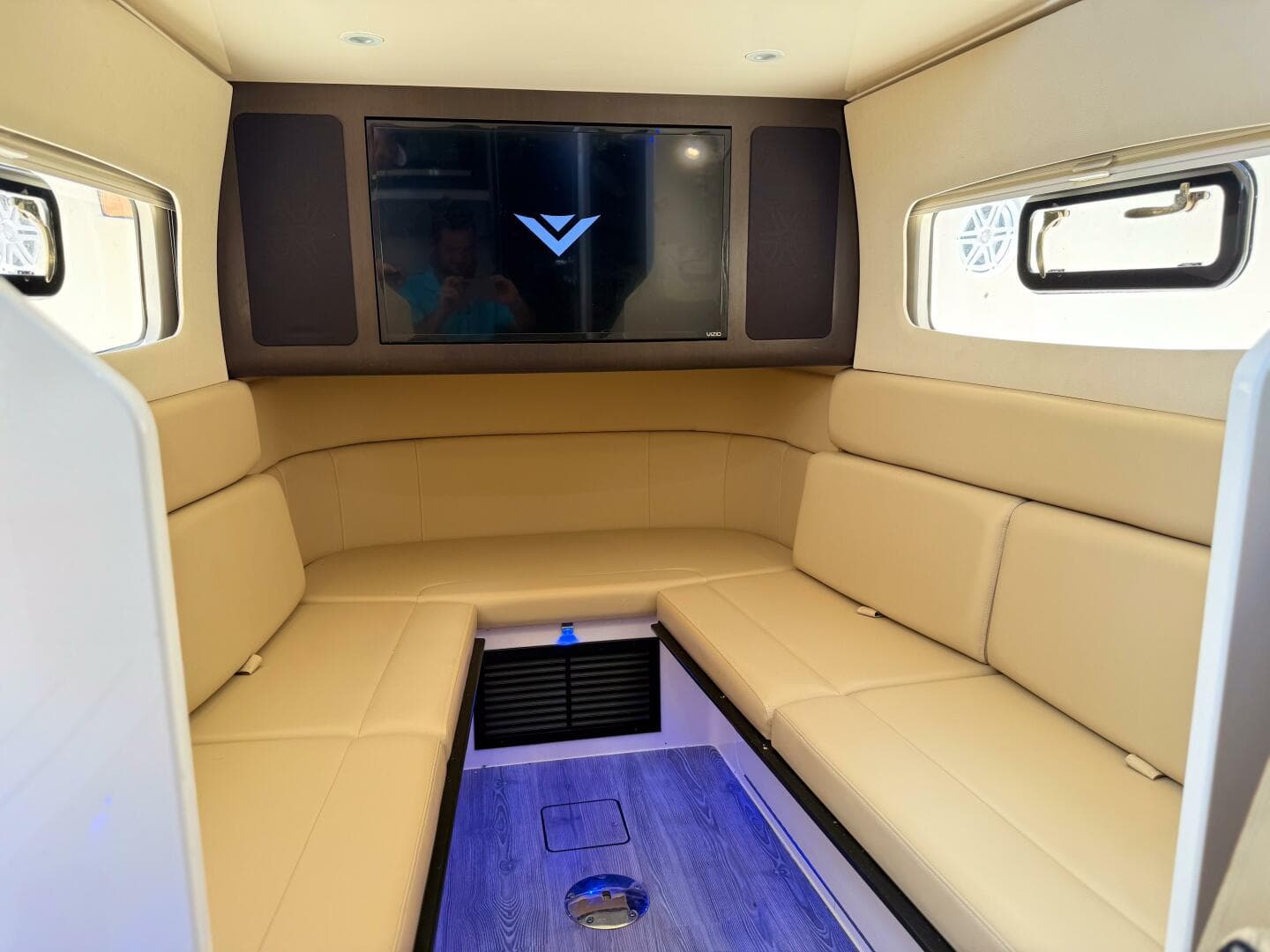 2020 Scout 380 LXF — photo 85