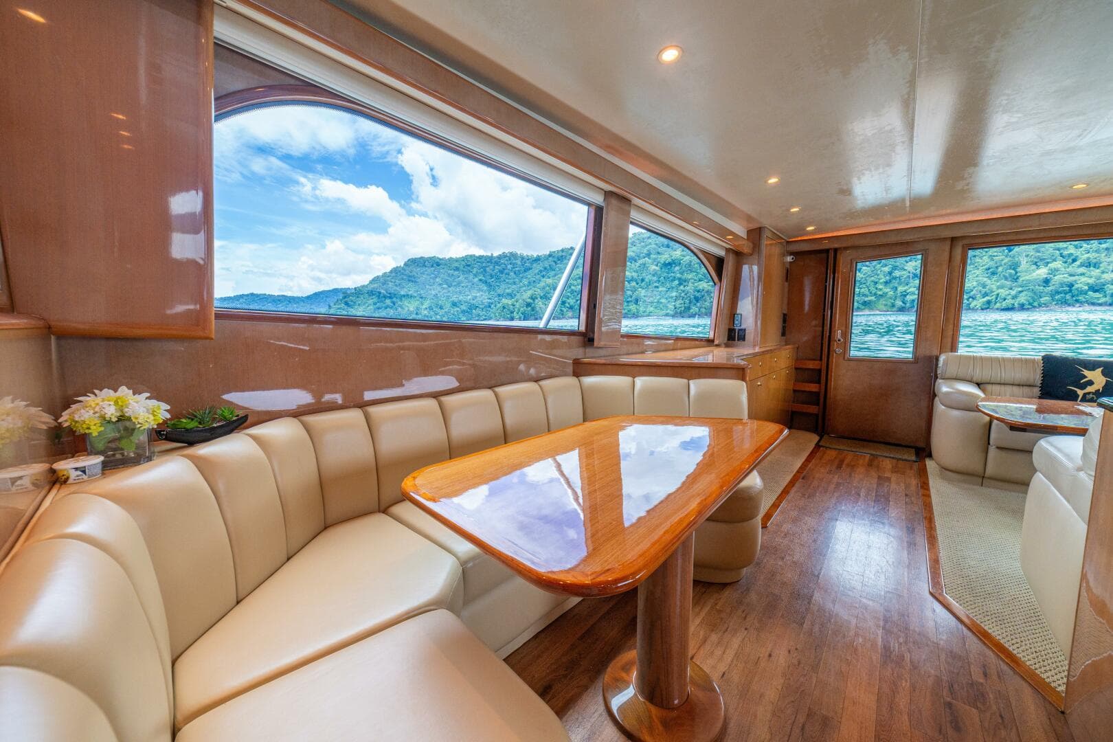 2004 Viking 61 Convertible — photo 28