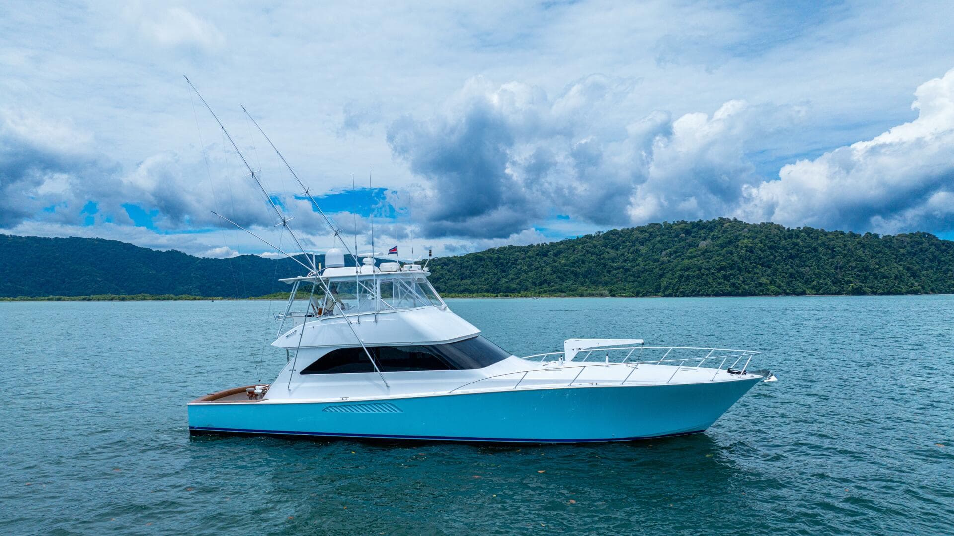 2004 Viking 61 Convertible — photo 1