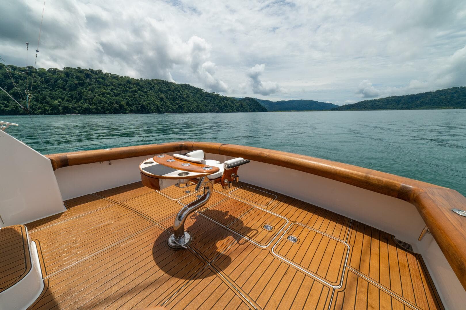 2004 Viking 61 Convertible — photo 84