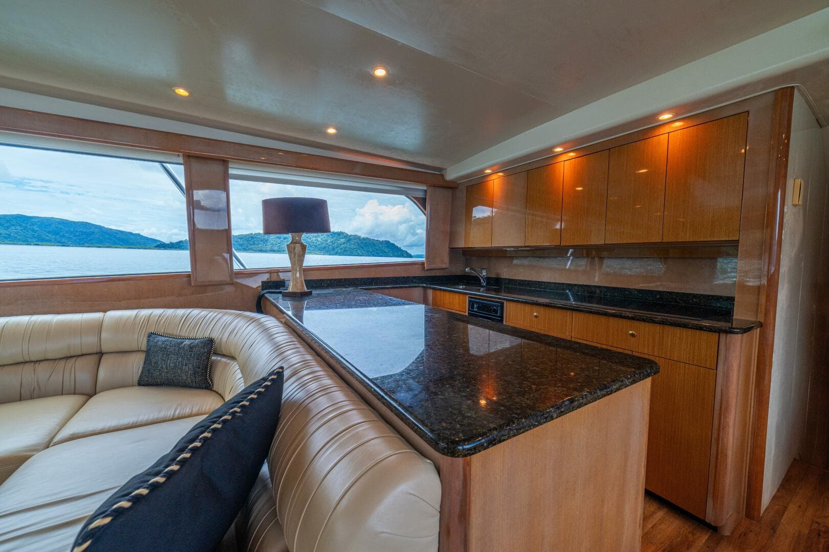 2004 Viking 61 Convertible — photo 30