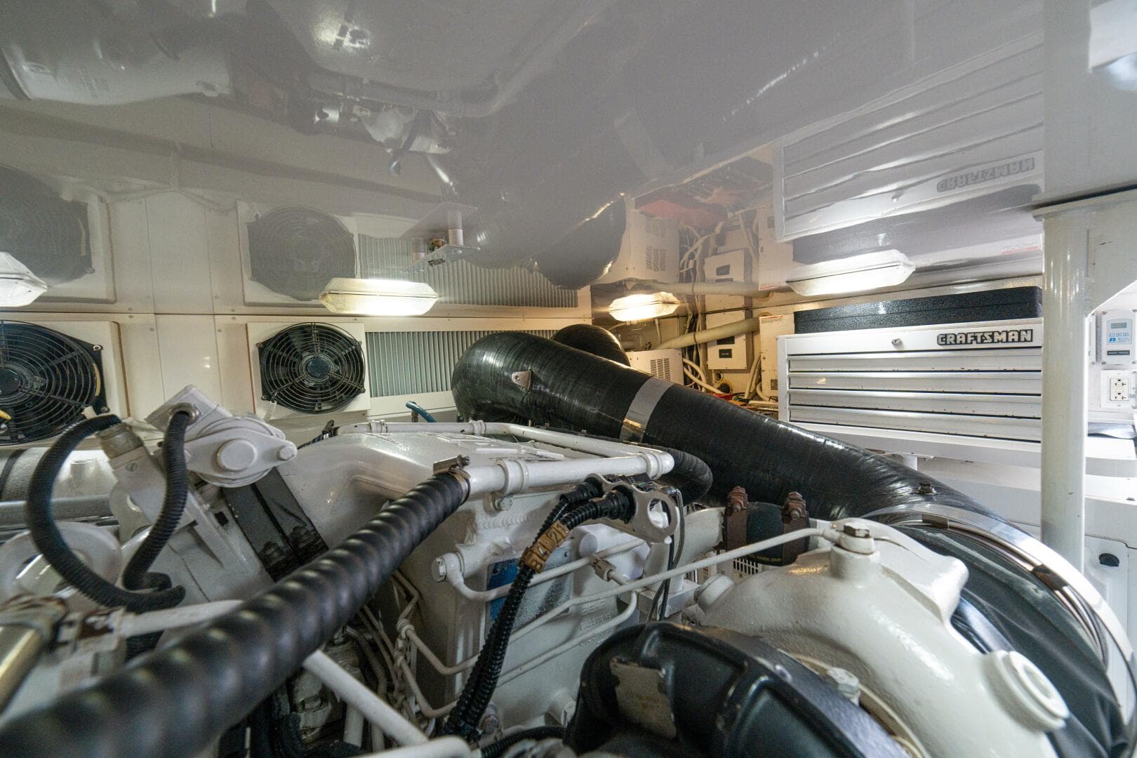 2004 Viking 61 Convertible — photo 68