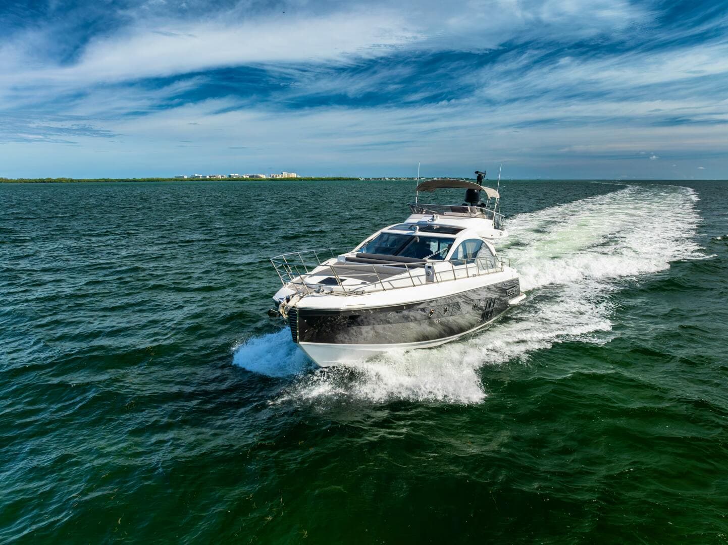 2021 Azimut Custom — photo 47