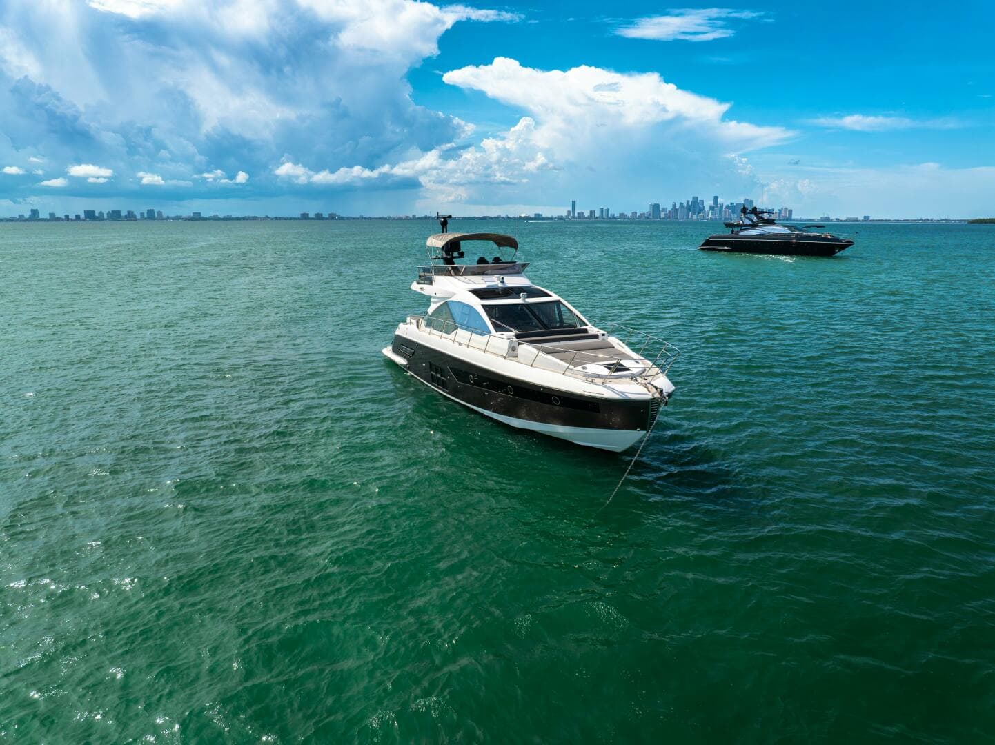 2021 Azimut Custom — photo 75