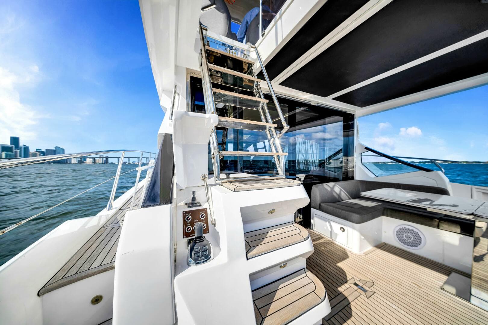 2021 Azimut Custom — photo 4