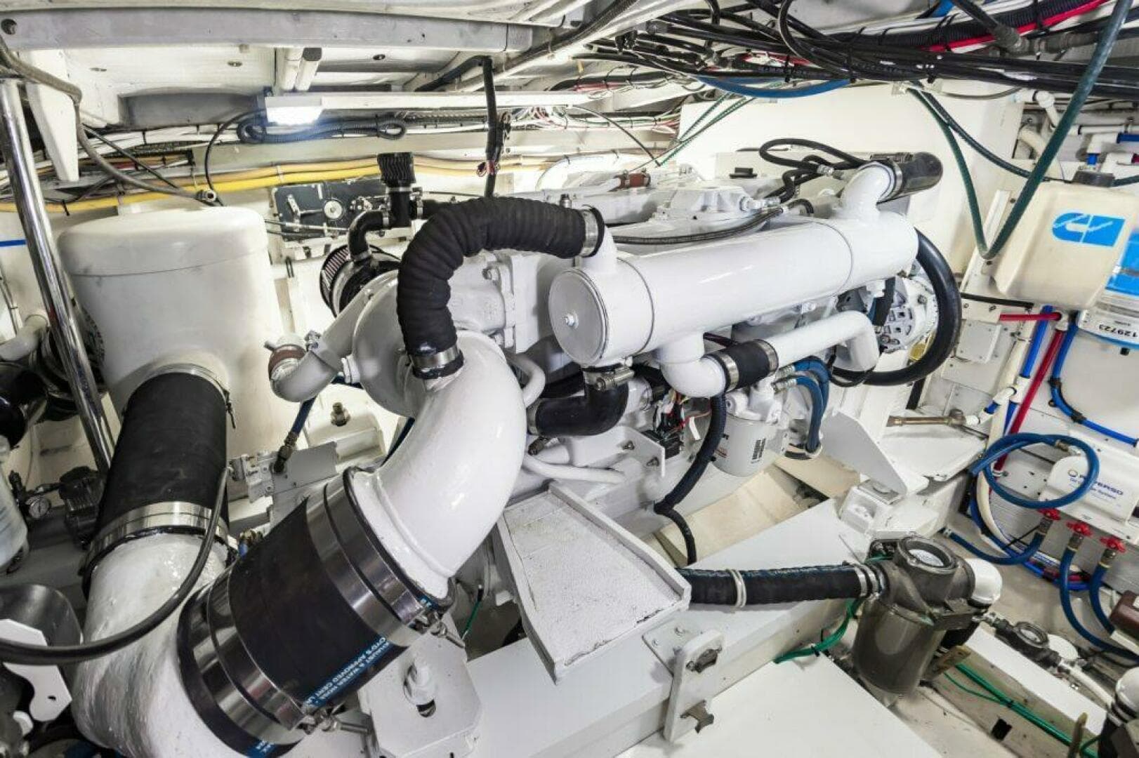 1985 Scarborough 41 Express — photo 41