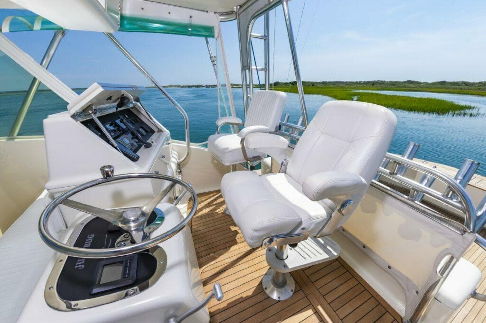 1985 Scarborough 41 Express — photo 20