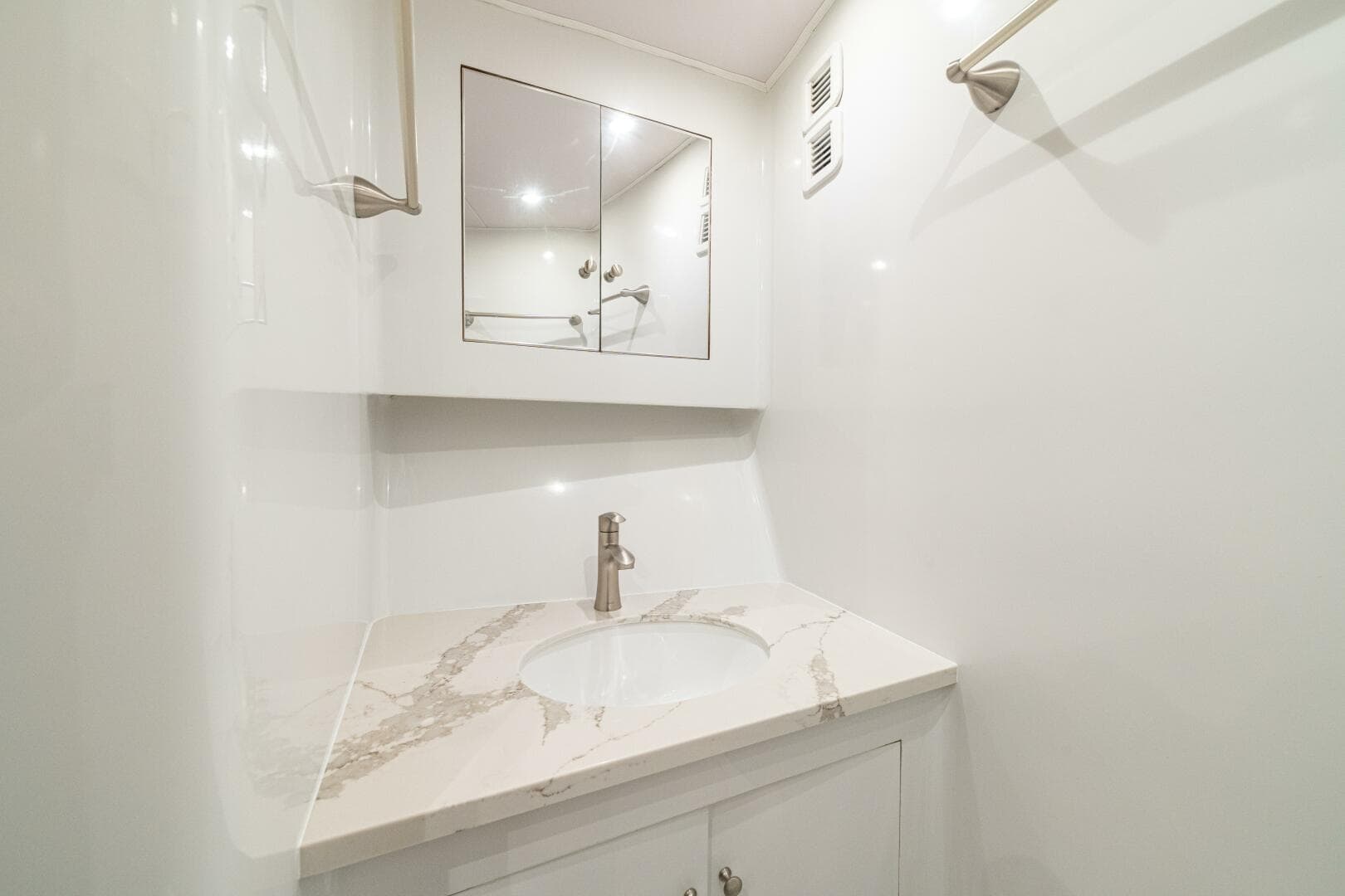 1997 Custom Carolina 49 Ricky Gillikin — photo 39