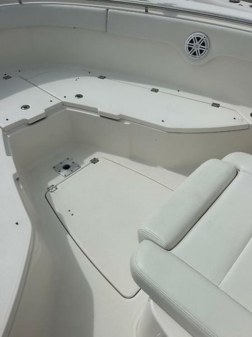 2007 Robalo R300 Center Console — photo 4