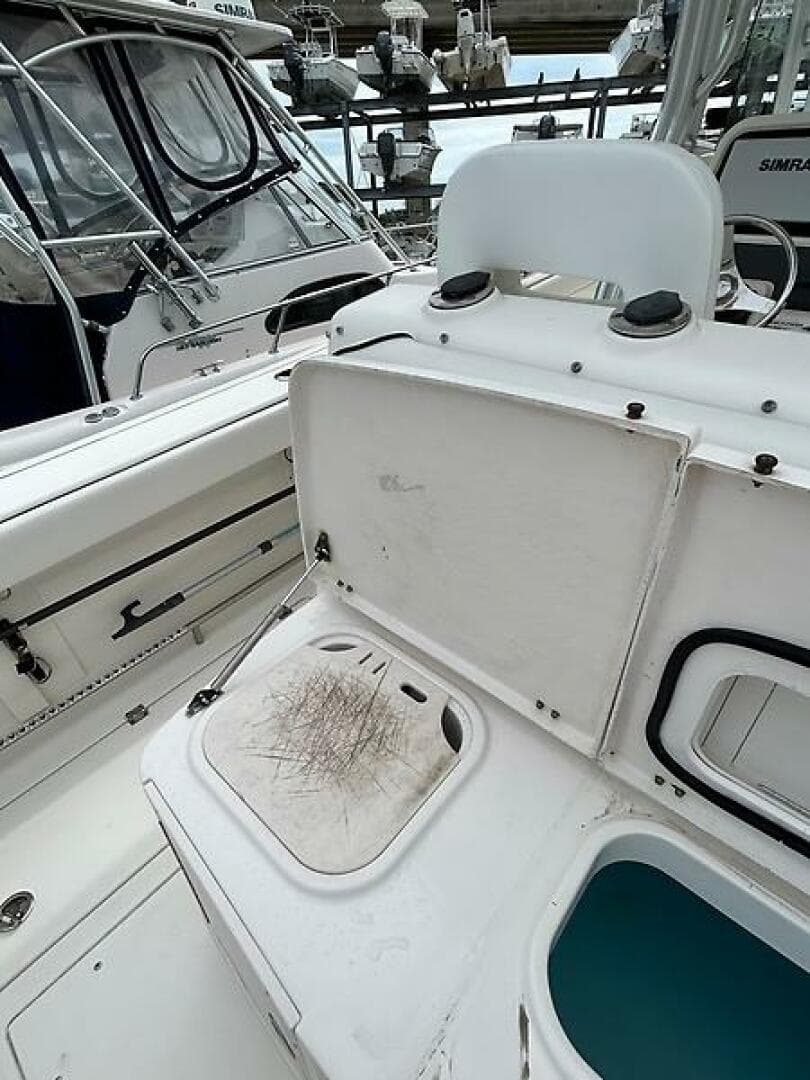 2007 Robalo R300 Center Console — photo 16