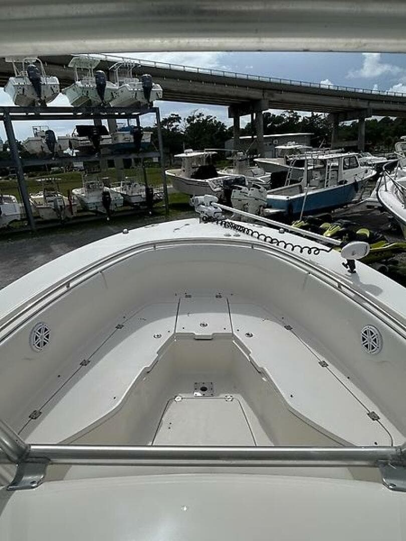 2007 Robalo R300 Center Console — photo 3