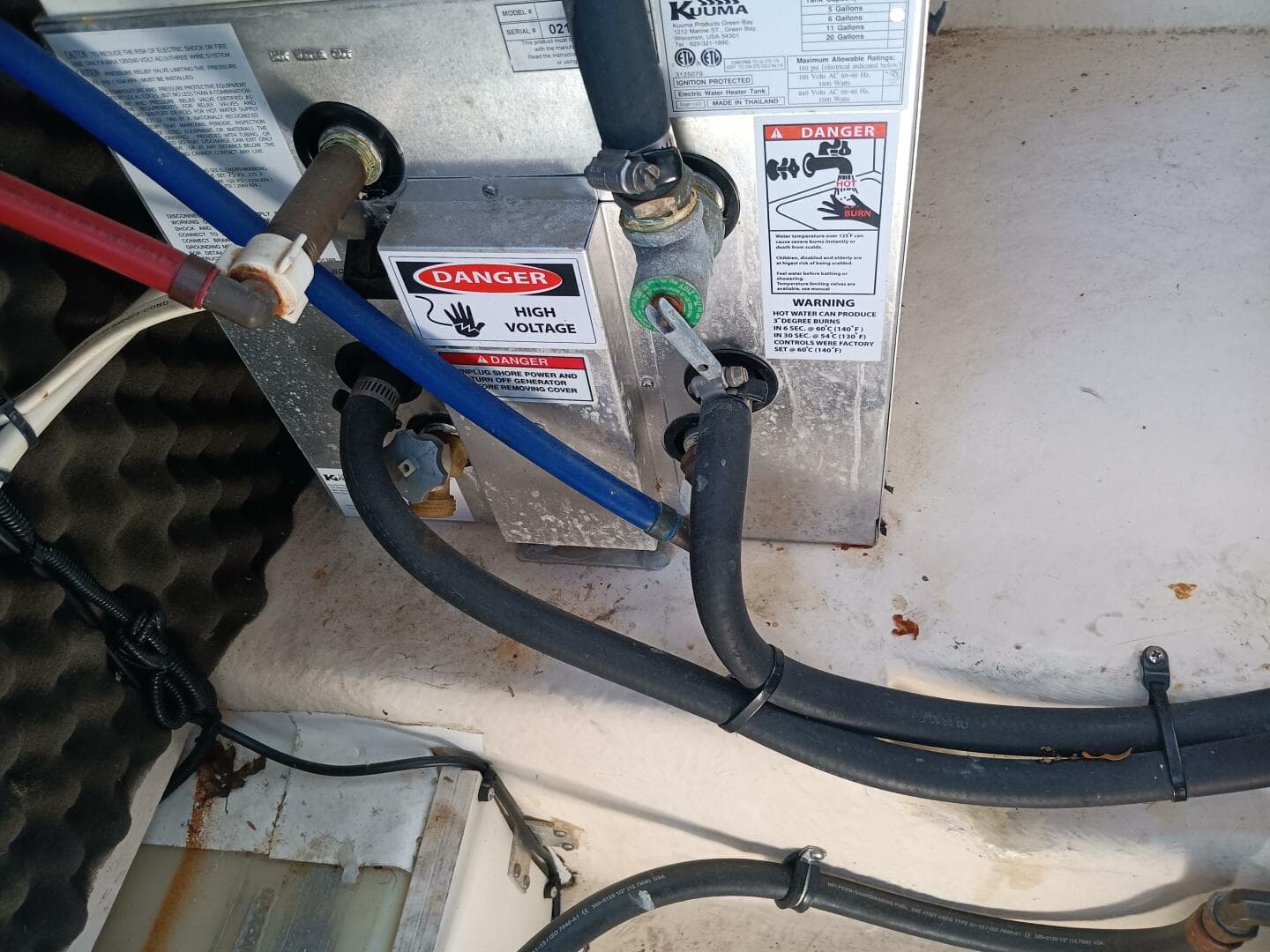 2010 Sea Ray 260 Sundancer — photo 39