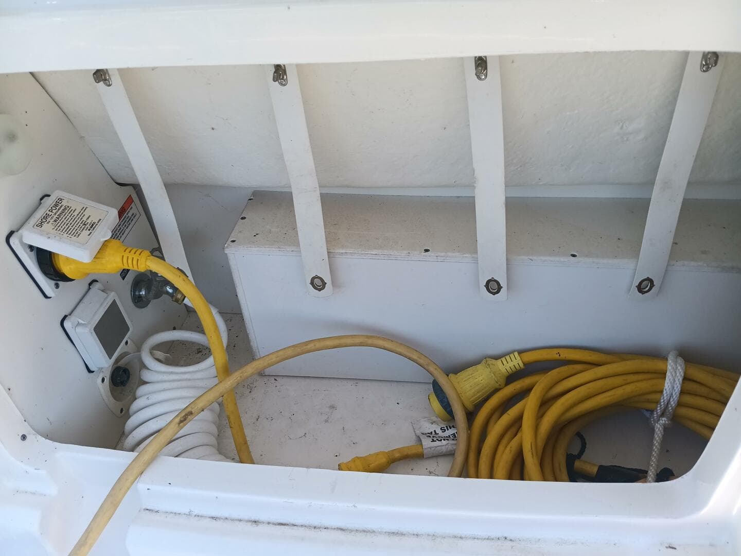 2010 Sea Ray 260 Sundancer — photo 10