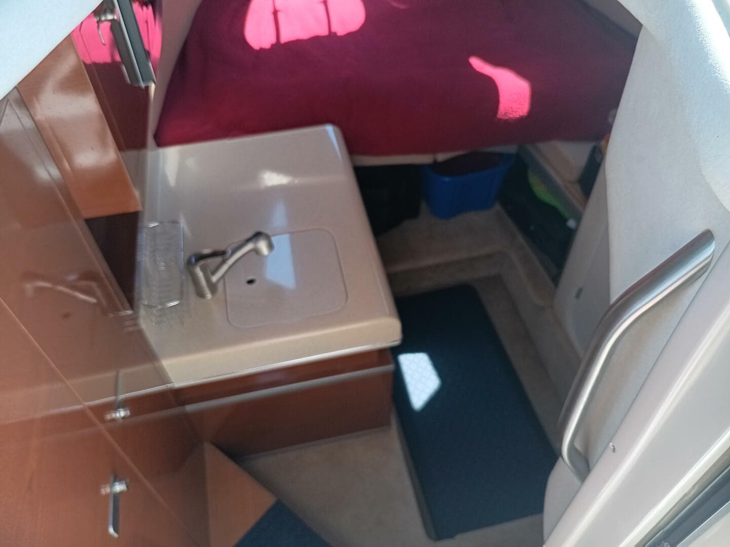 2010 Sea Ray 260 Sundancer — photo 25