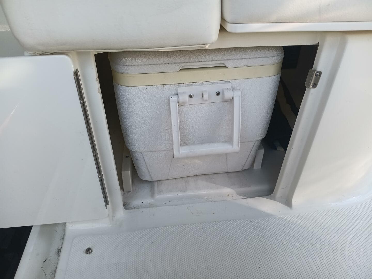 2010 Sea Ray 260 Sundancer — photo 17