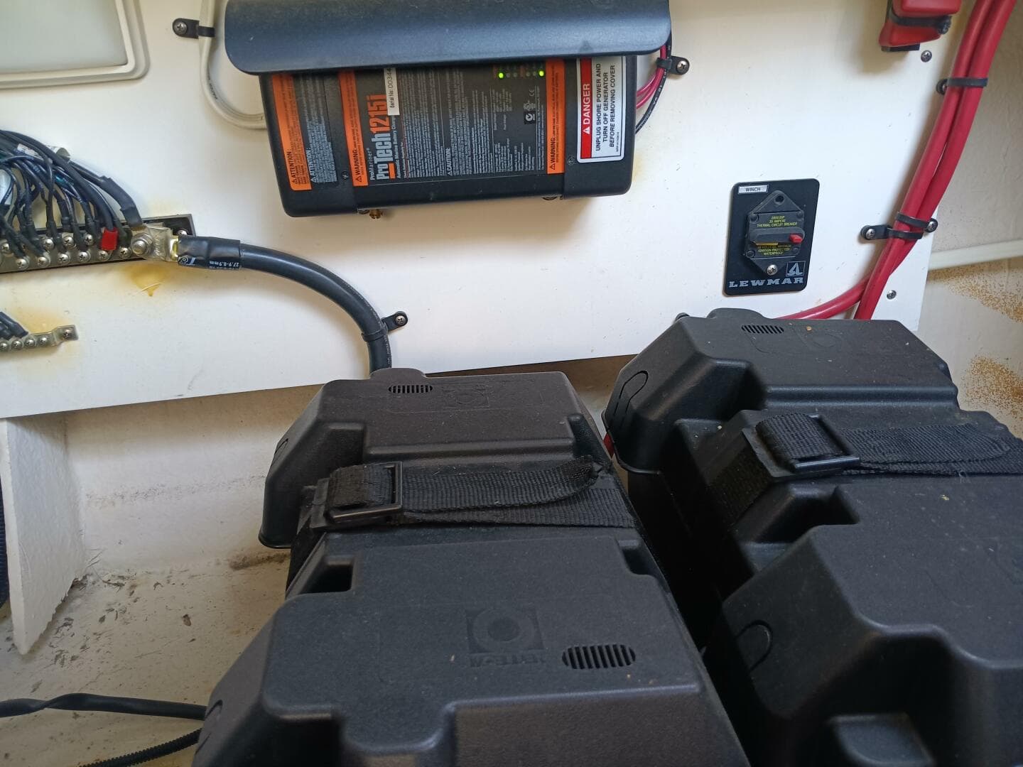 2010 Sea Ray 260 Sundancer — photo 23