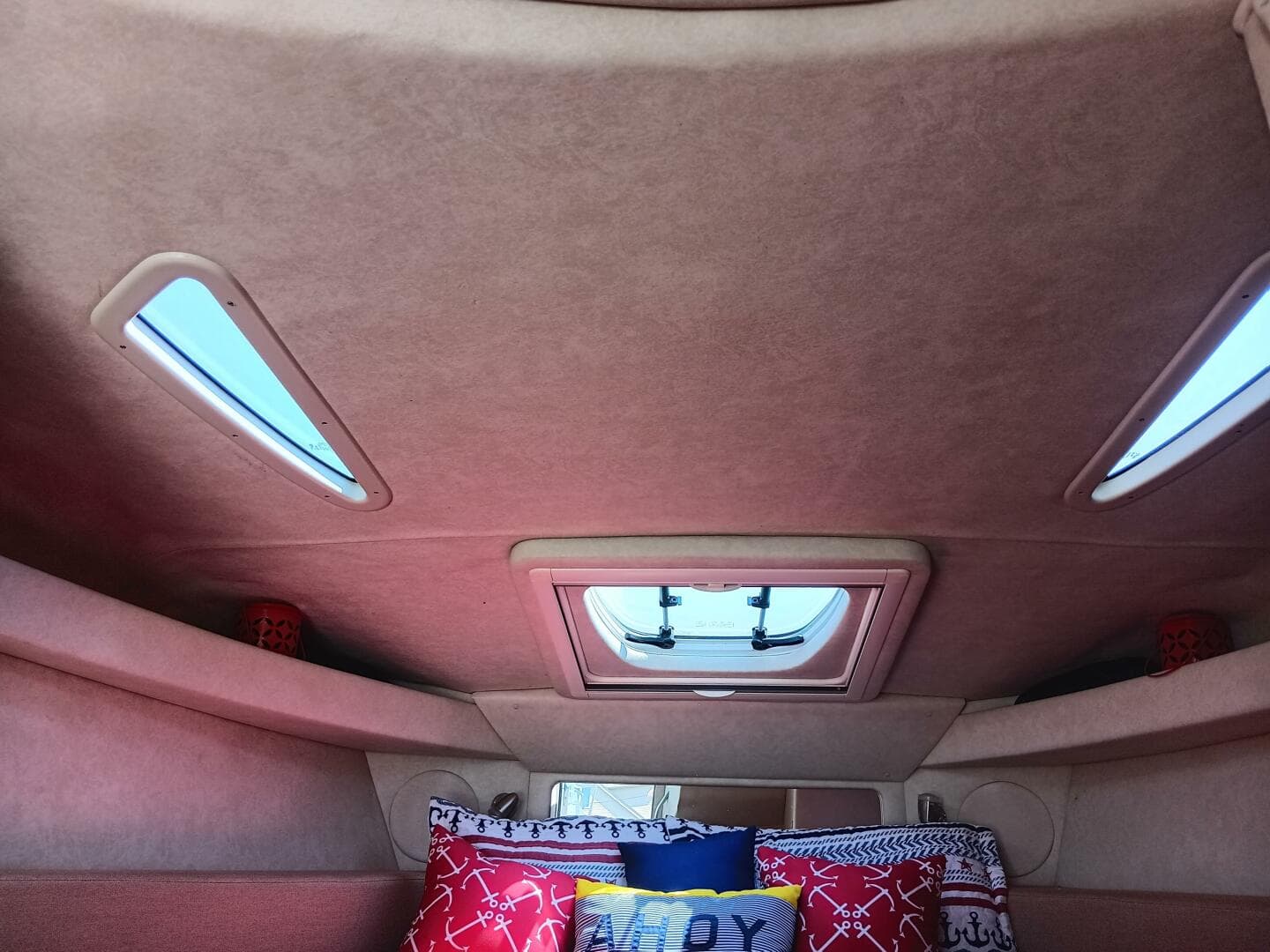 2010 Sea Ray 260 Sundancer — photo 28