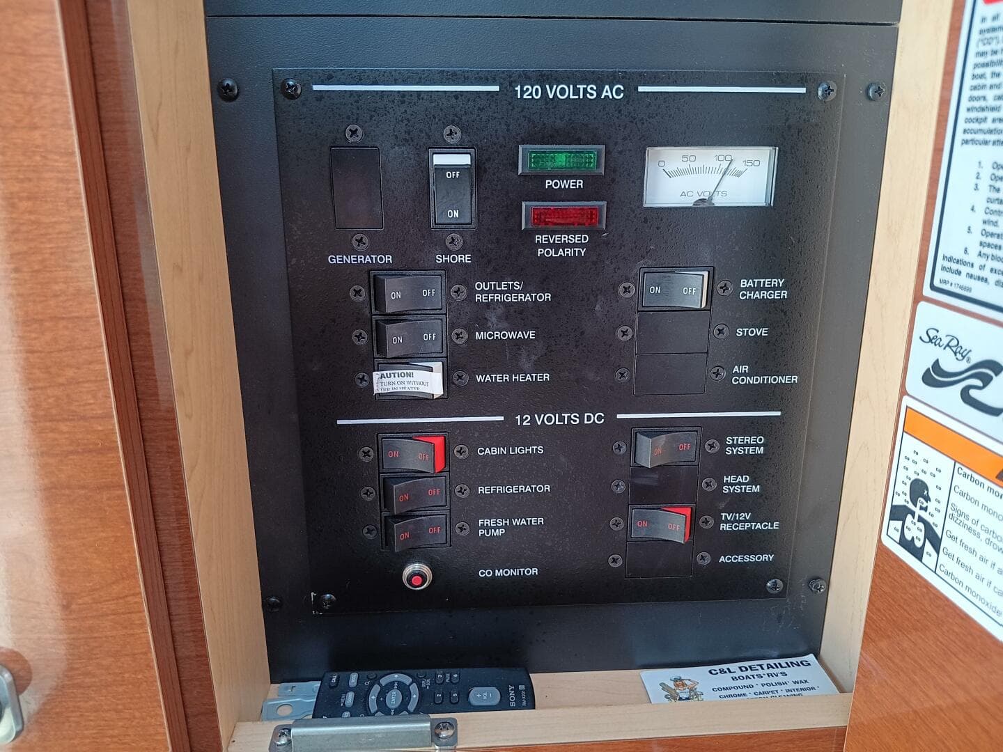 2010 Sea Ray 260 Sundancer — photo 26