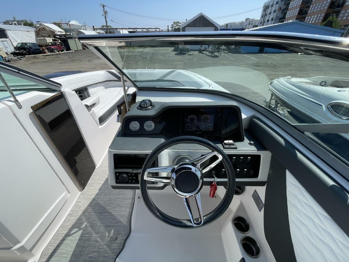 2018 Regal 26 Obx — photo 12