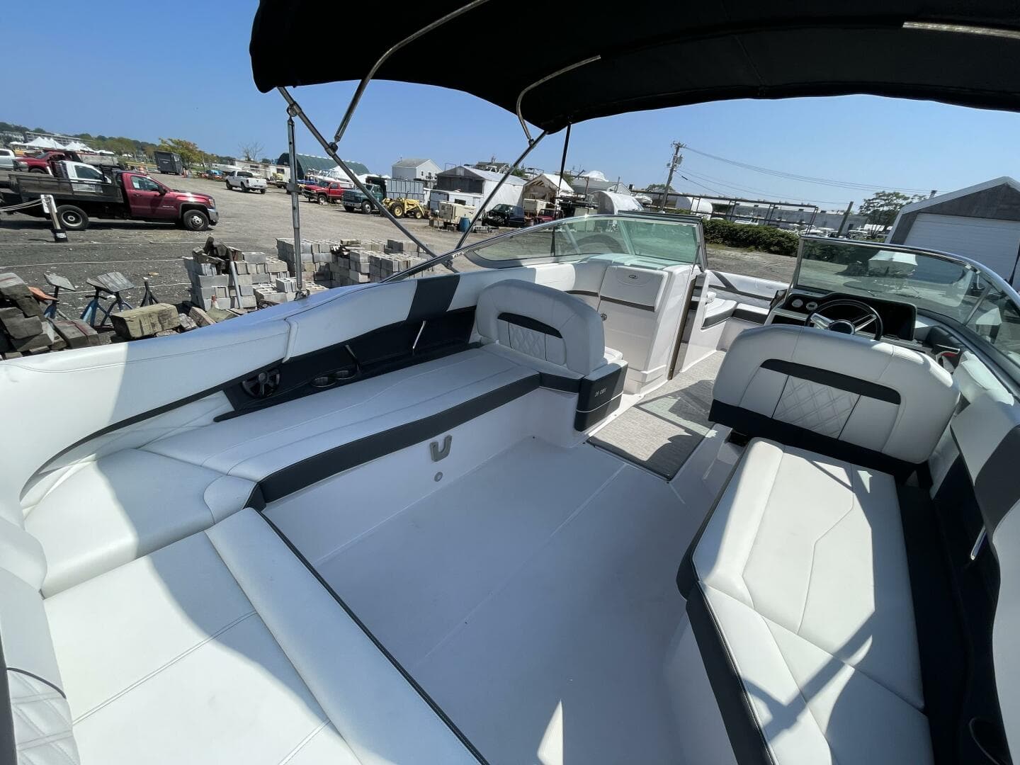 2018 Regal 26 Obx — photo 8