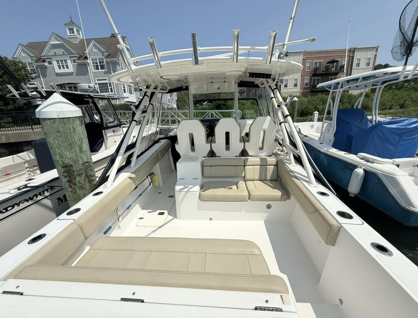 2015 Pursuit ST 310 Sport Tender — photo 6