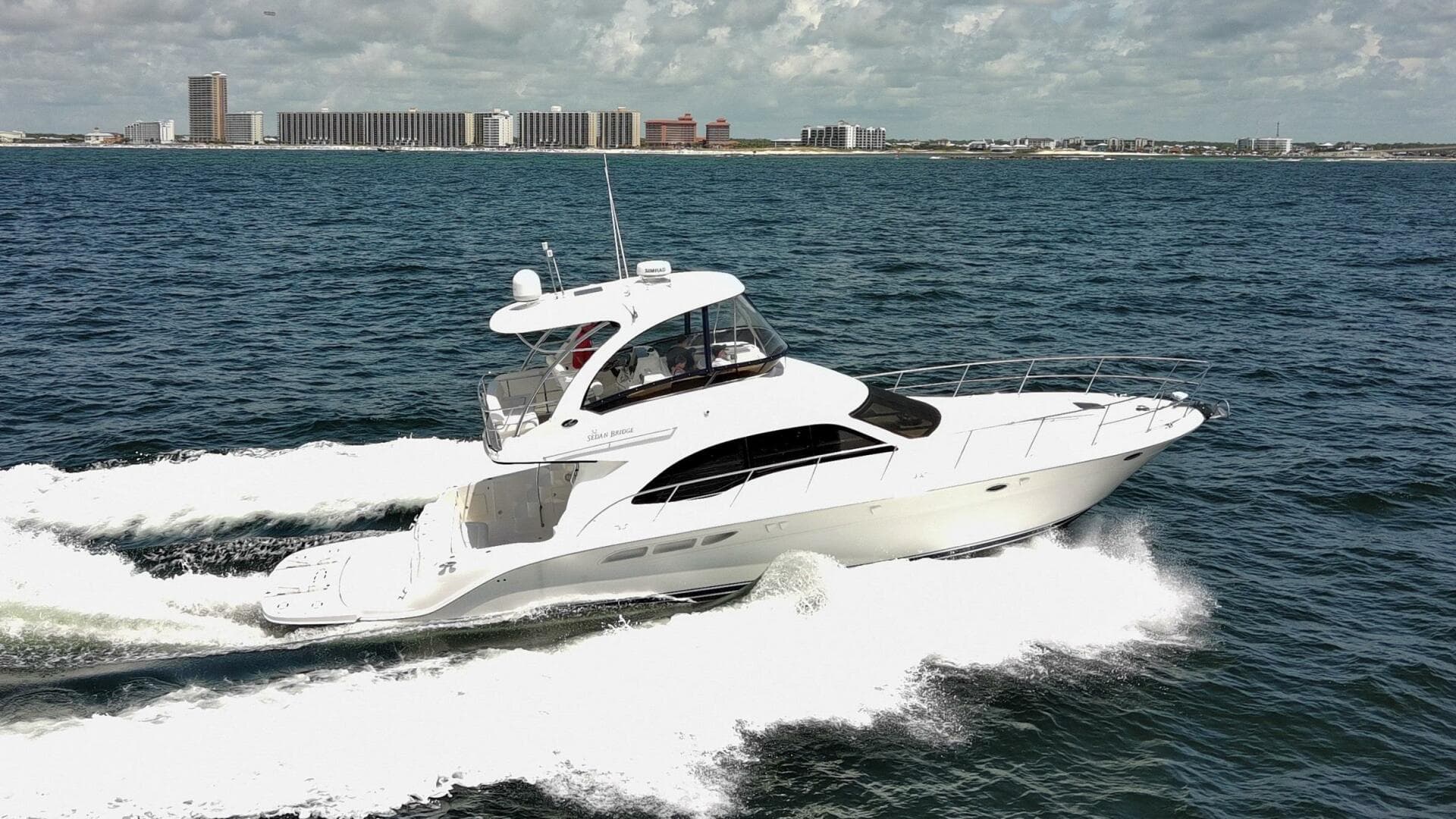 2007 Sea Ray 52 Sedan Bridge — photo 25