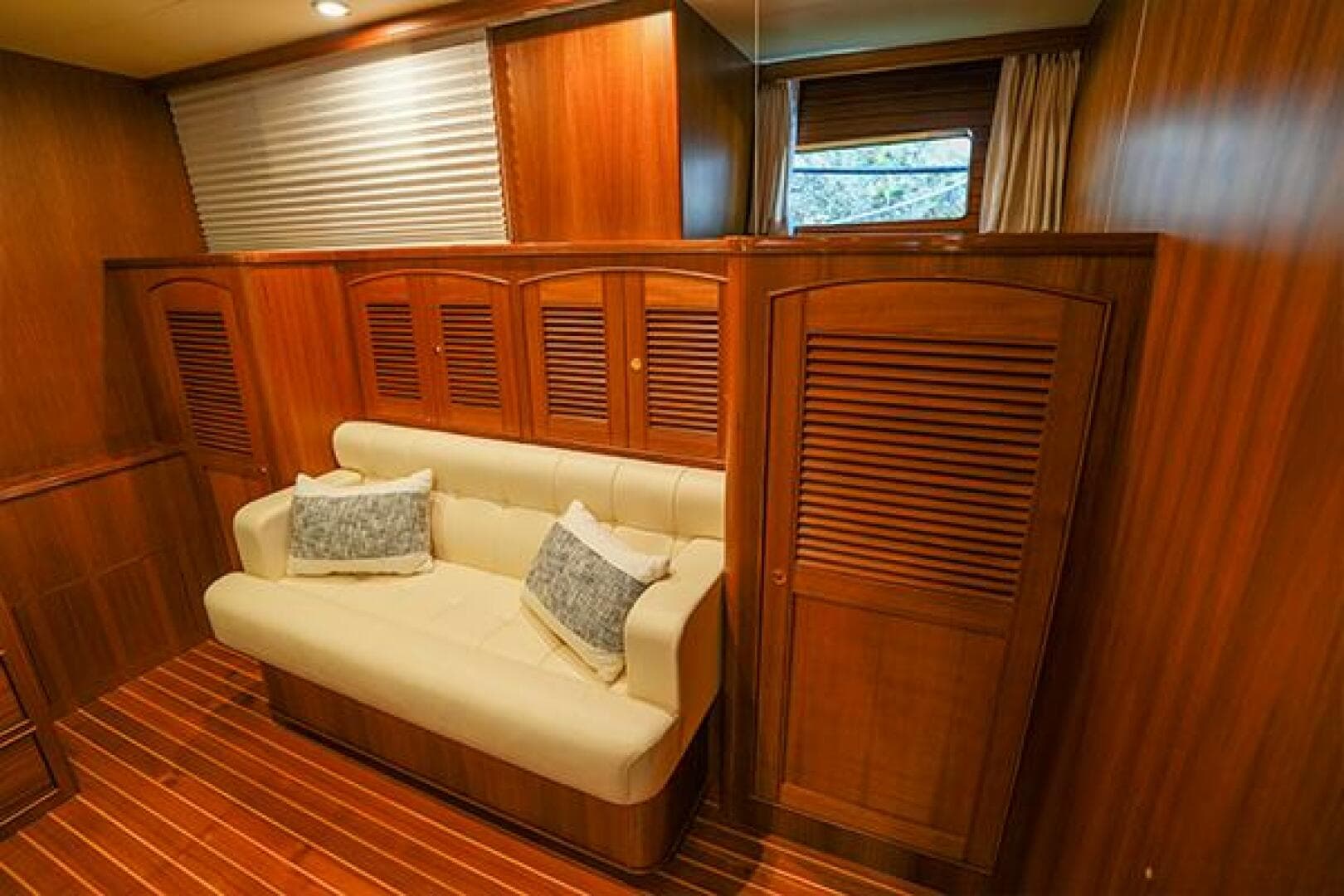 2015 Marlow Explorer 80E-Cb — photo 13