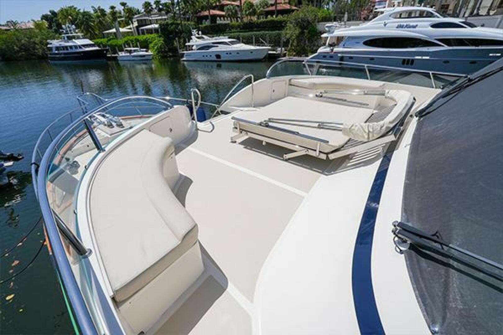 2015 Marlow Explorer 80E-Cb — photo 34