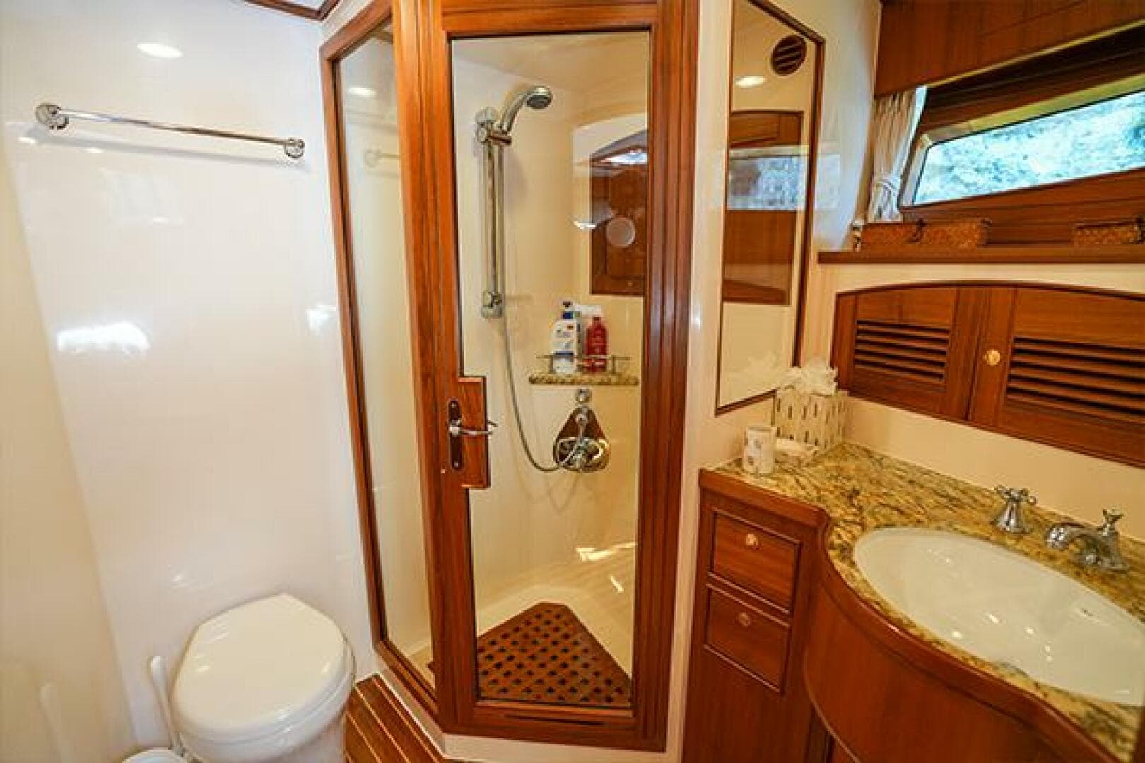 2015 Marlow Explorer 80E-Cb — photo 3