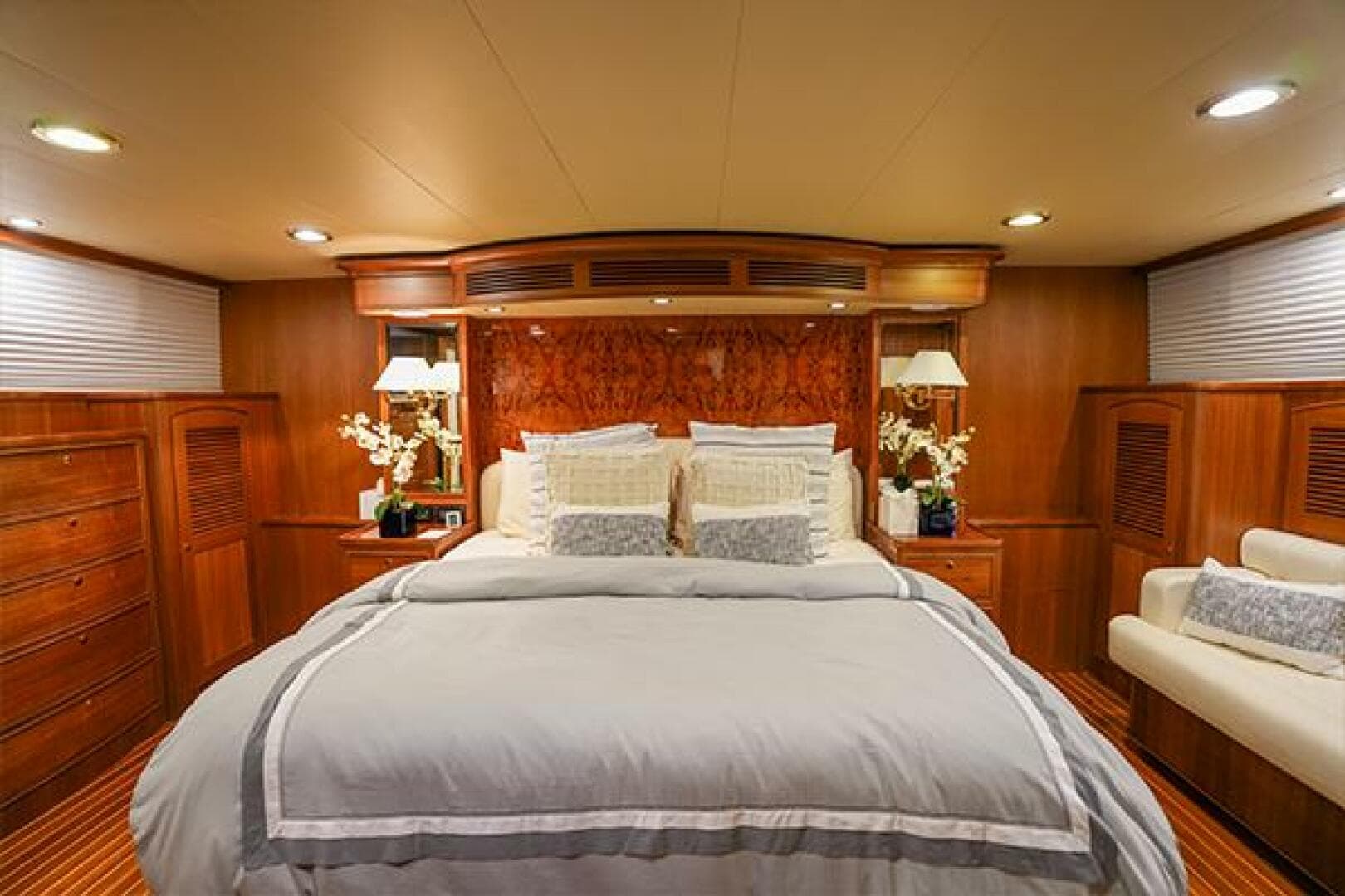 2015 Marlow Explorer 80E-Cb — photo 12