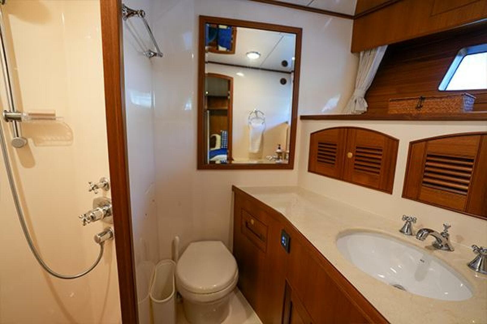 2015 Marlow Explorer 80E-Cb — photo 7