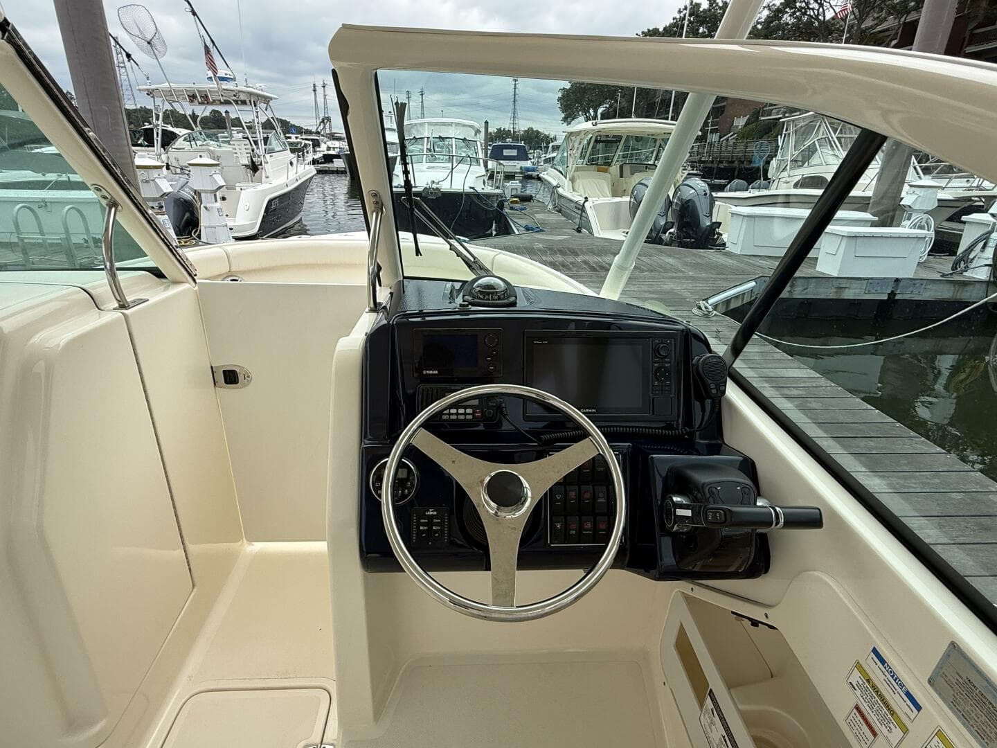 2014 Pursuit 265 DC — photo 13