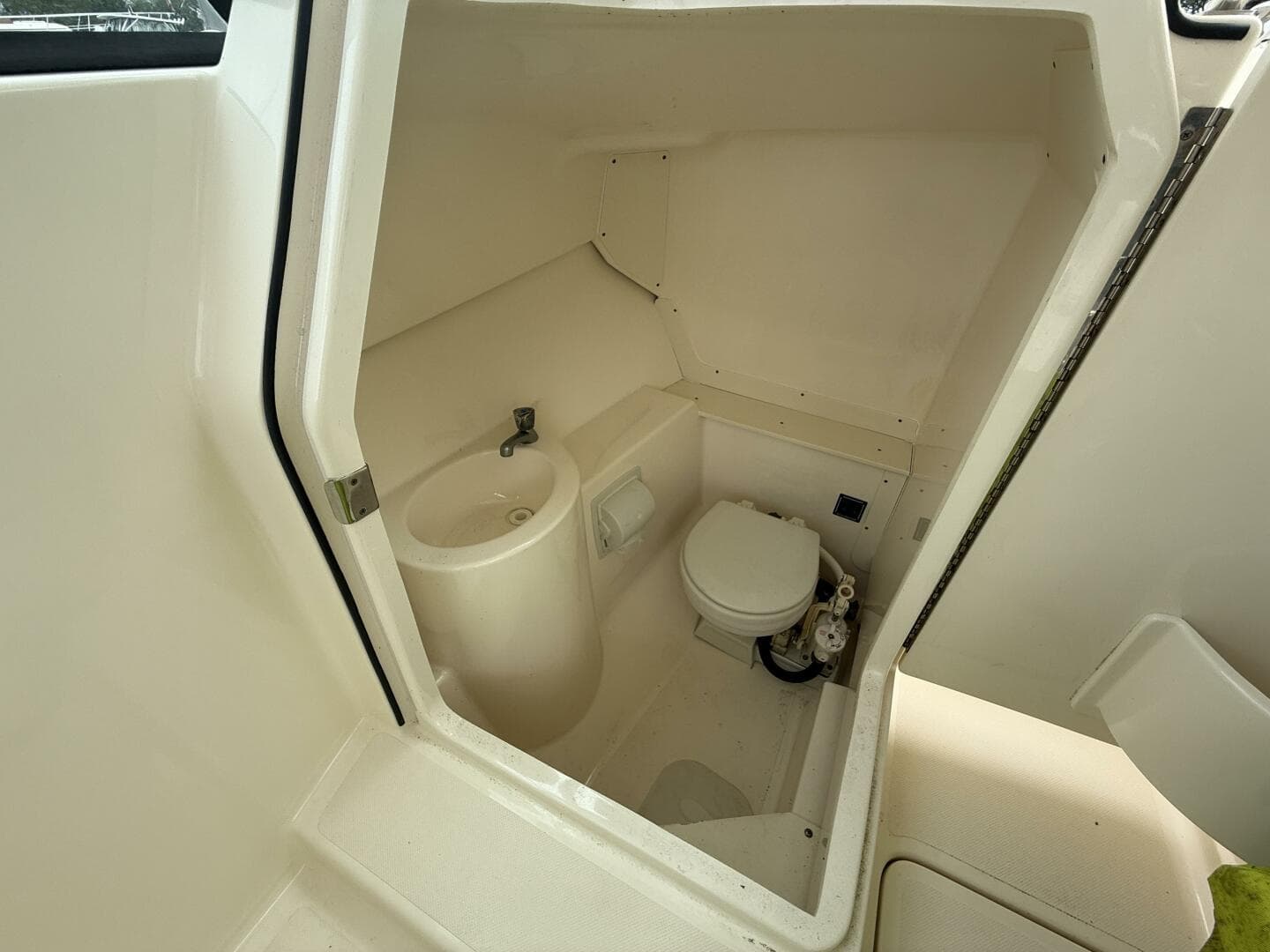 2014 Pursuit 265 DC — photo 12