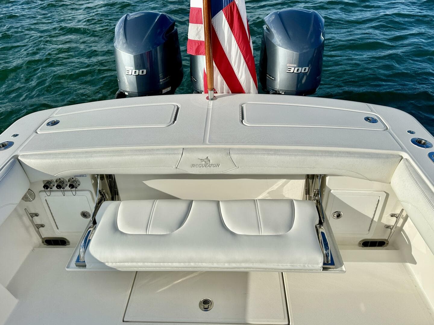 2021 Regulator 34 SS — photo 17