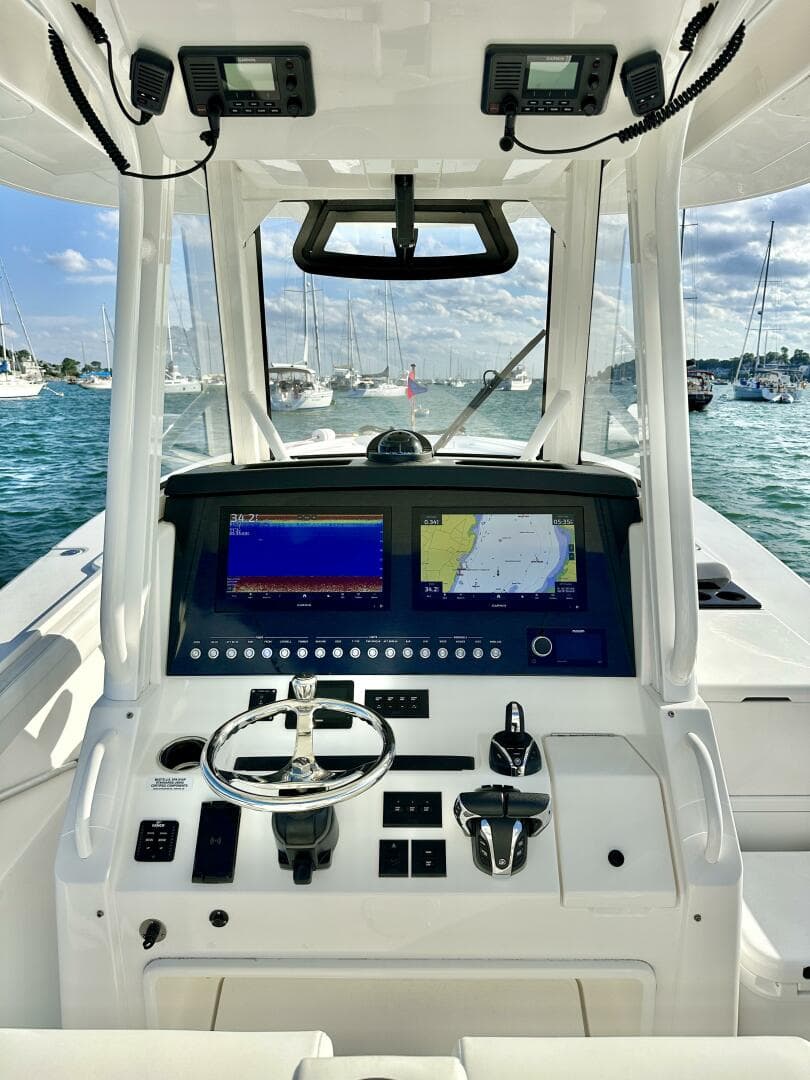 2021 Regulator 34 SS — photo 6