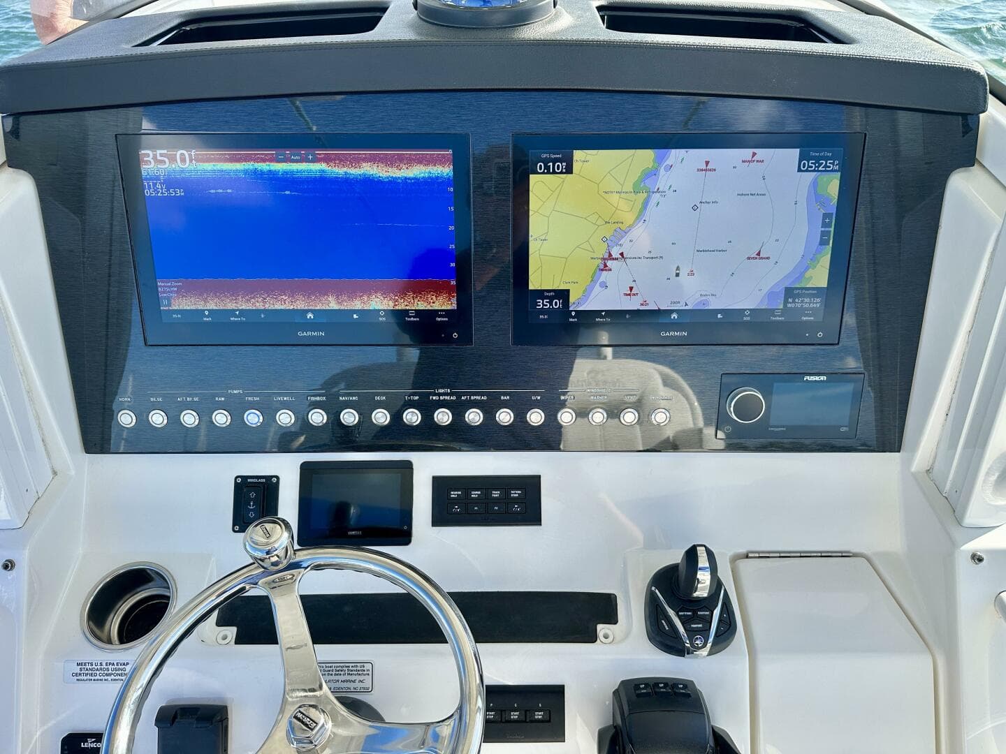 2021 Regulator 34 SS — photo 10