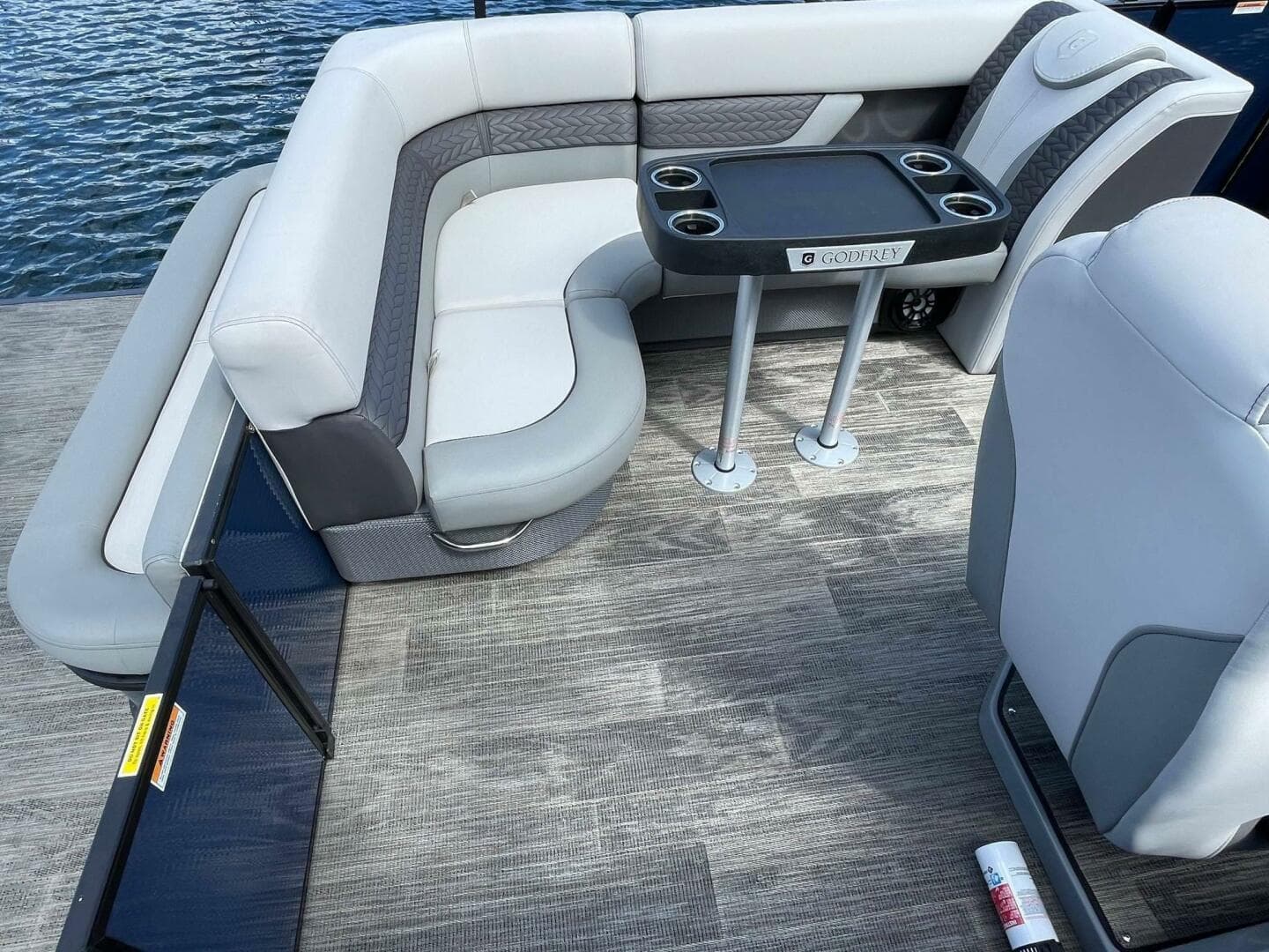 2024 Godfrey Mc 235 C Gtp — photo 5
