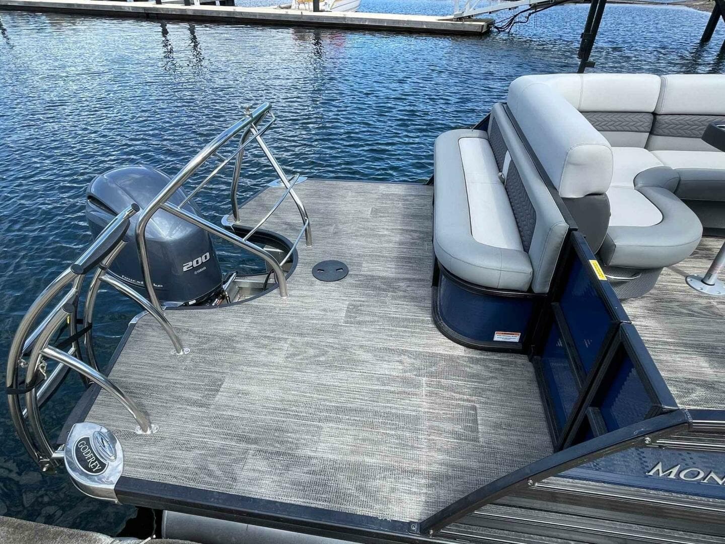 2024 Godfrey Mc 235 C Gtp — photo 4