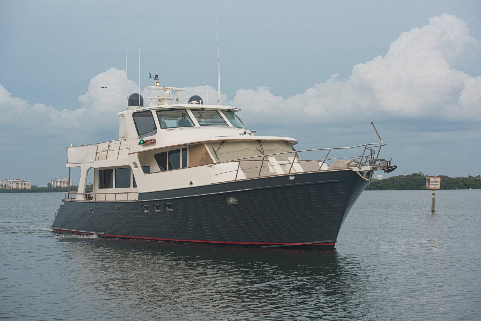 2011 Marlow Explorer 70E — photo 4