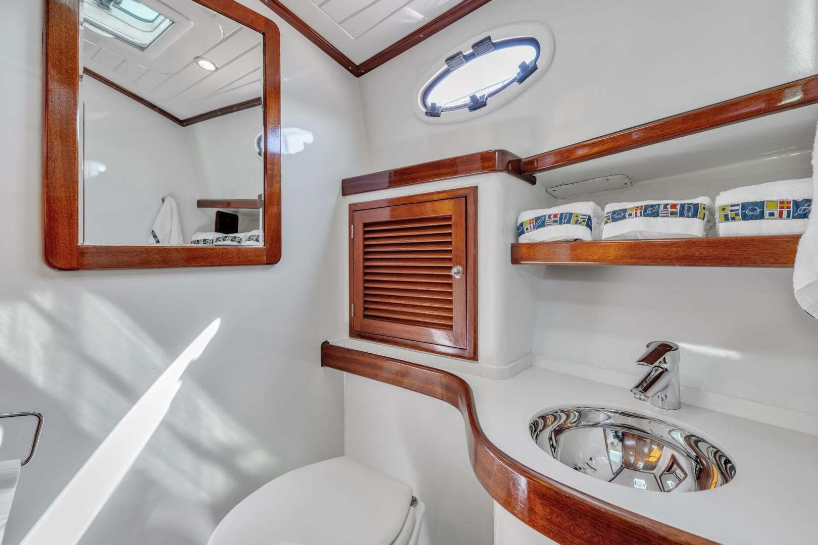 2007 Gorbon 40 — photo 35