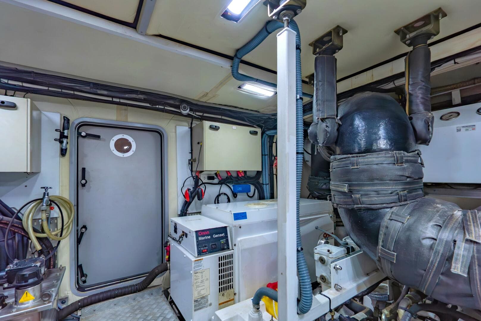 2006 Princess Yachts — photo 29