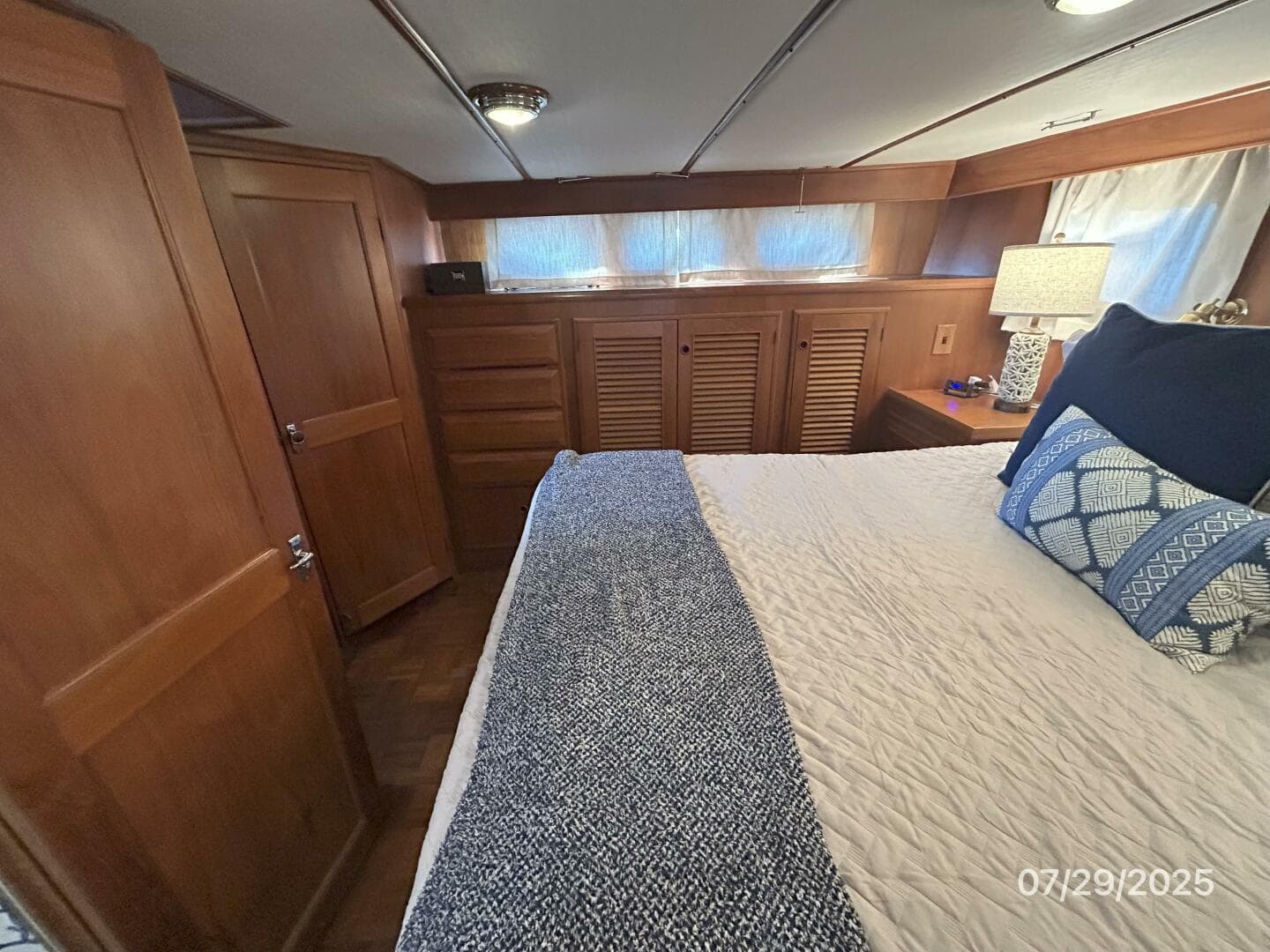 1989 Defever Offshore Cruiser — photo 49