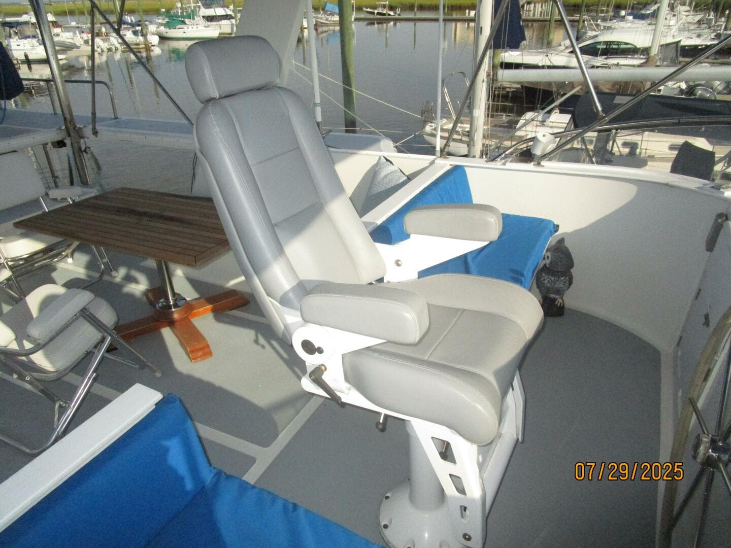 1989 Defever Offshore Cruiser — photo 23